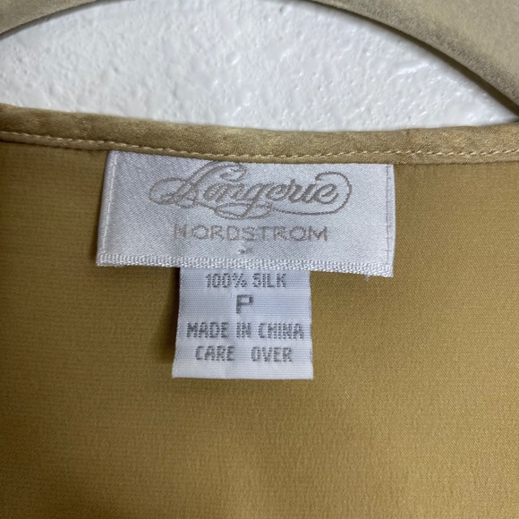 Vintage Nordstrom Lingerie 100% Silk Gold Tunic Top Blouse Button Front Pocket - Picture 2 of 4